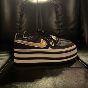 Platform black and gold  Nike sneakers size 7.5